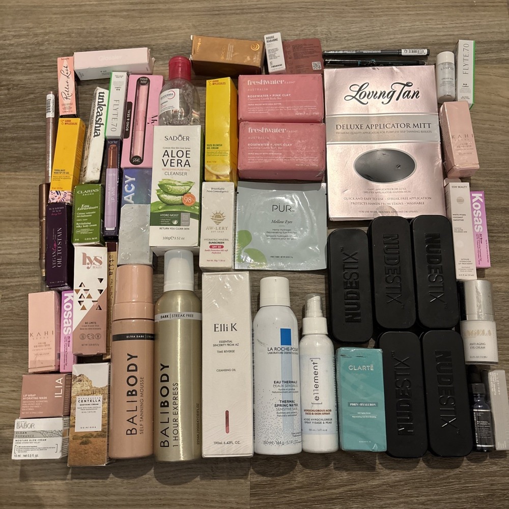 NEW 50 PIECE RESELLER LOT Cosmetics Makeup Skin Care Kosas Ilia Tarte Laneige